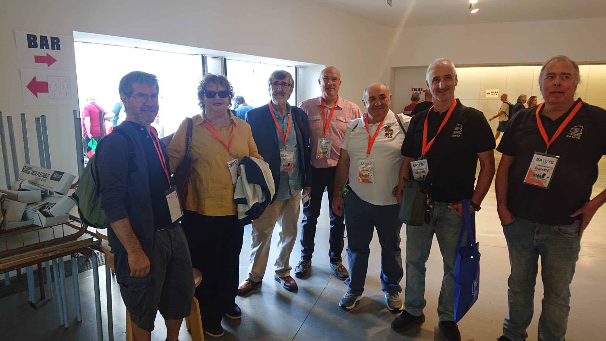 Compañeros de Soria y otros radioaficionados reunidos en IberRadio 2026